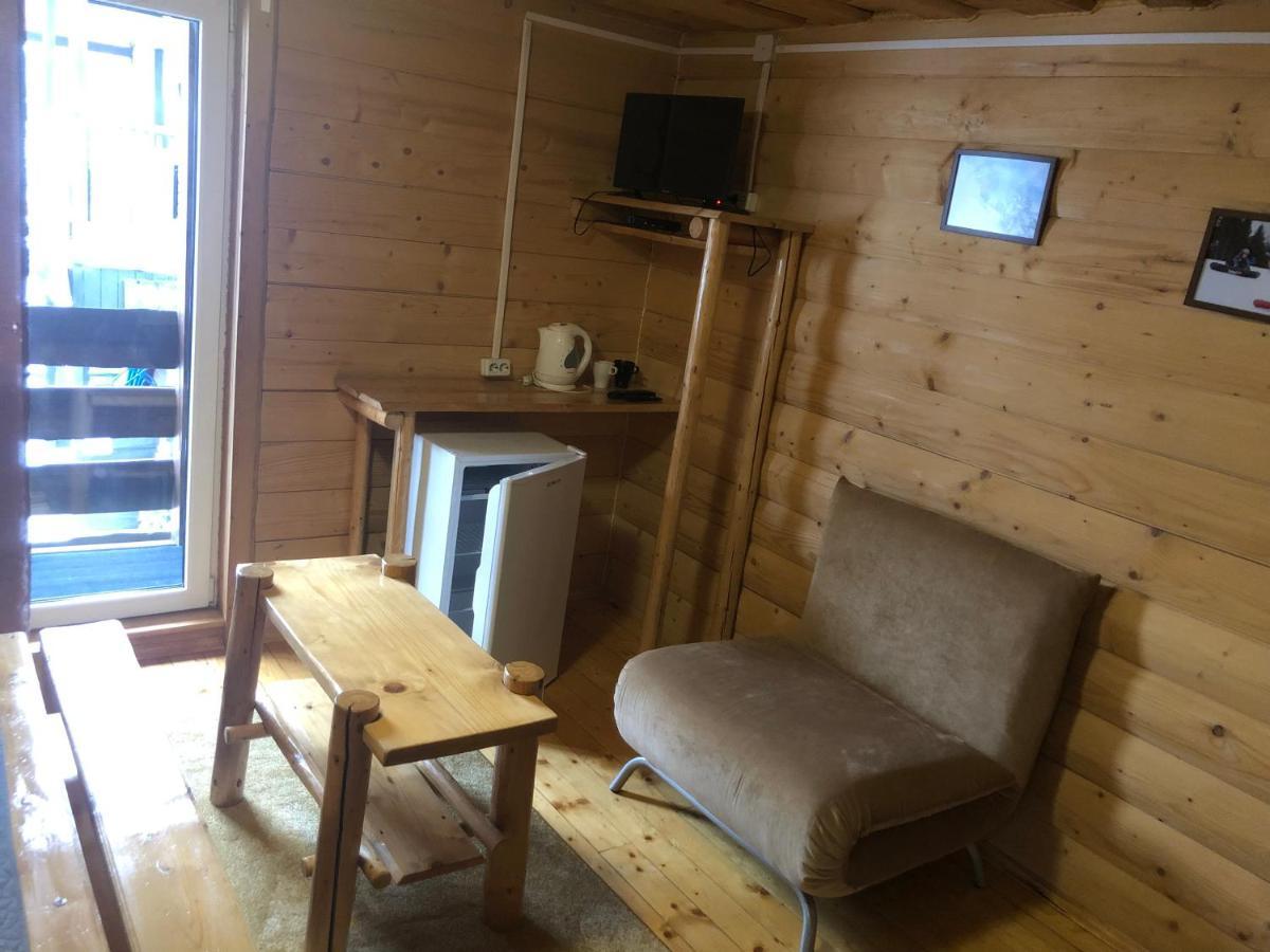 Круассан Hotell Bukovel Eksteriør bilde