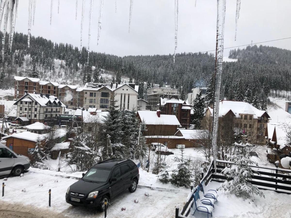 Круассан Hotell Bukovel Eksteriør bilde