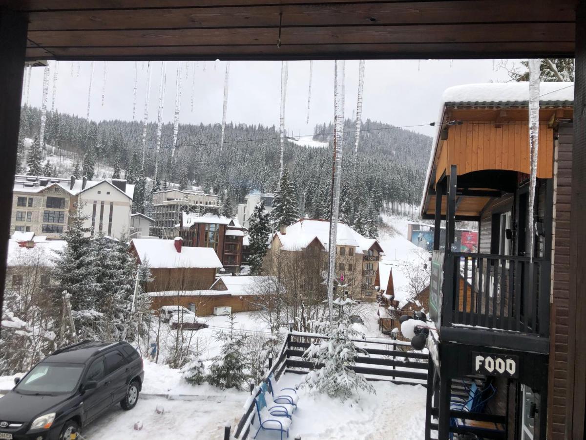 Круассан Hotell Bukovel Eksteriør bilde