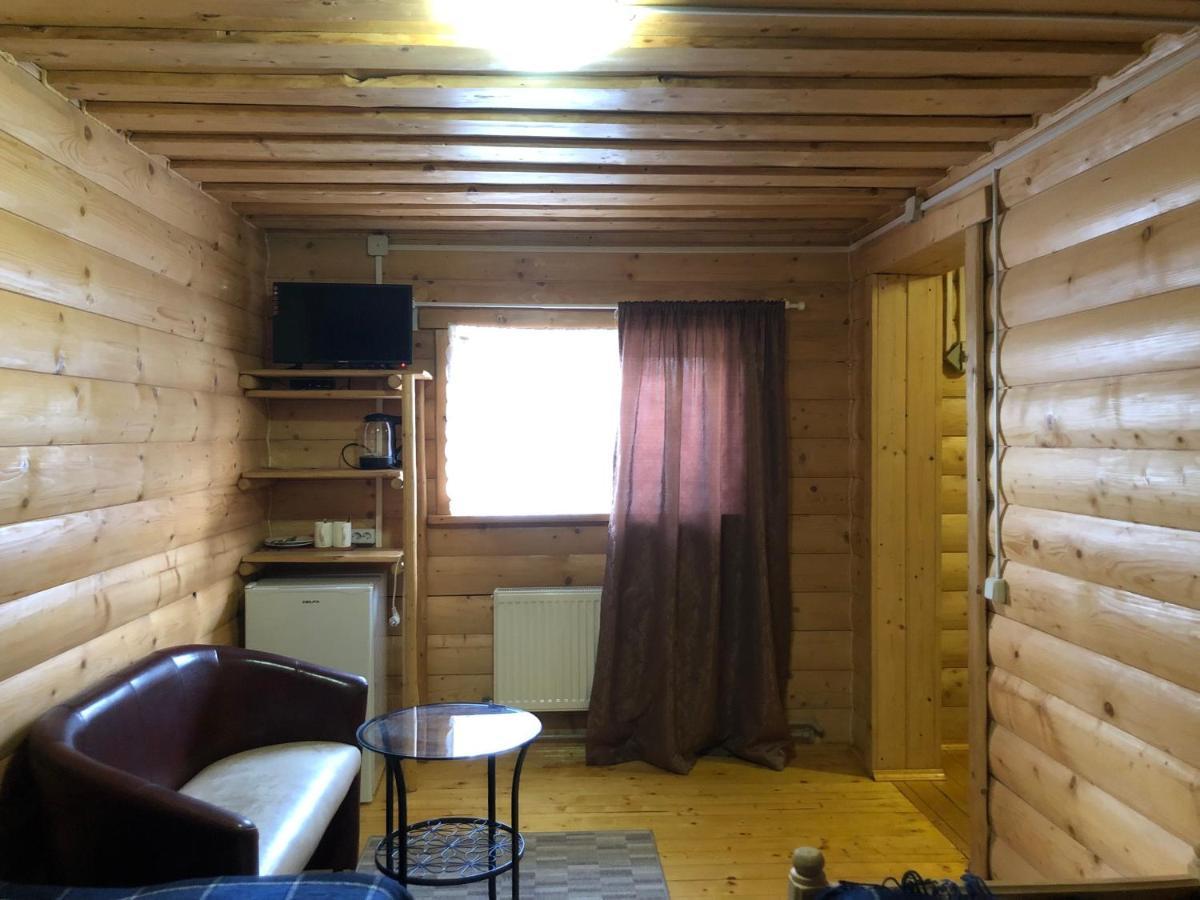 Круассан Hotell Bukovel Eksteriør bilde